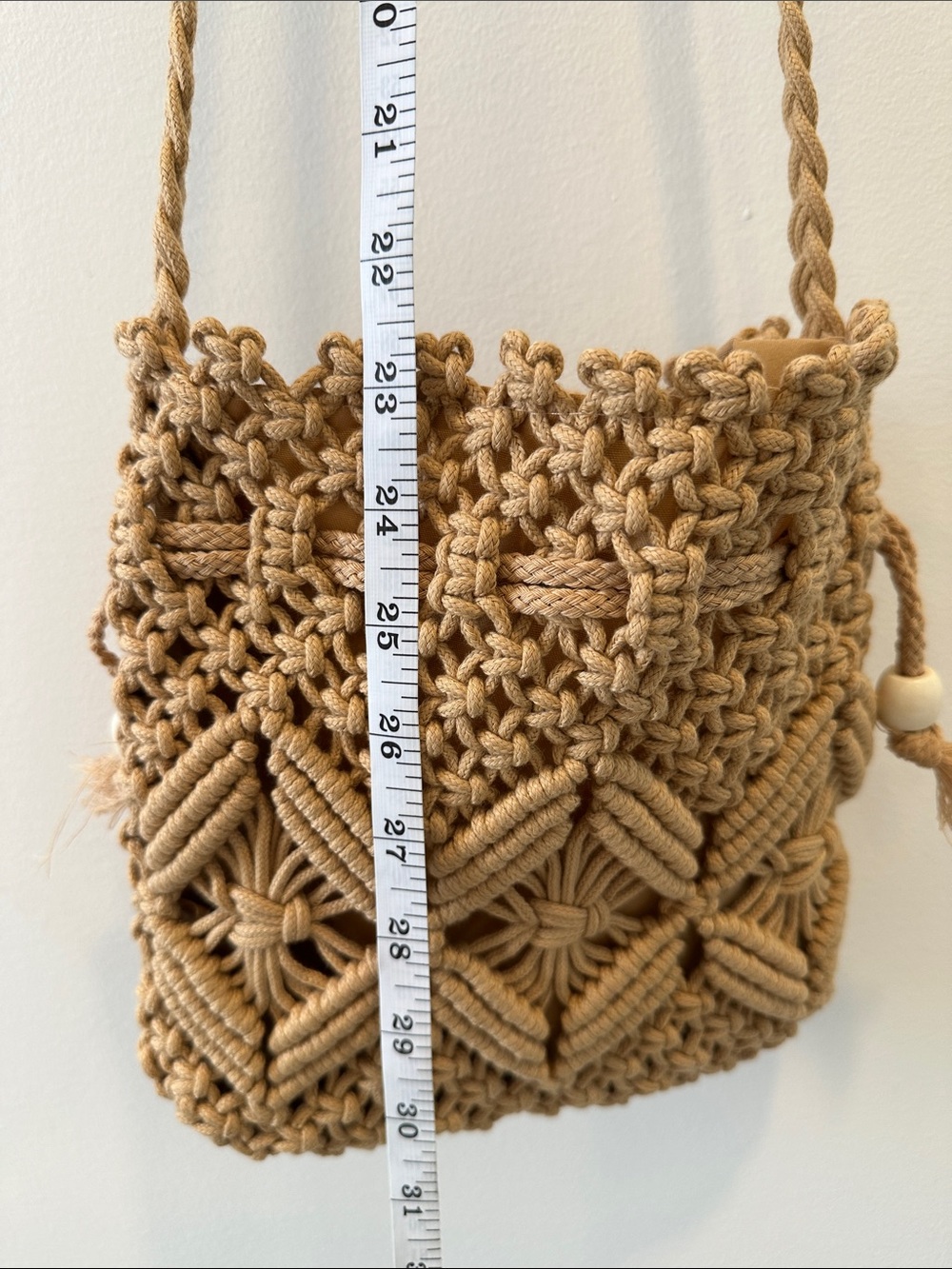Handwoven Tan Macramé Crossbody Bag - Picture 5 of 8